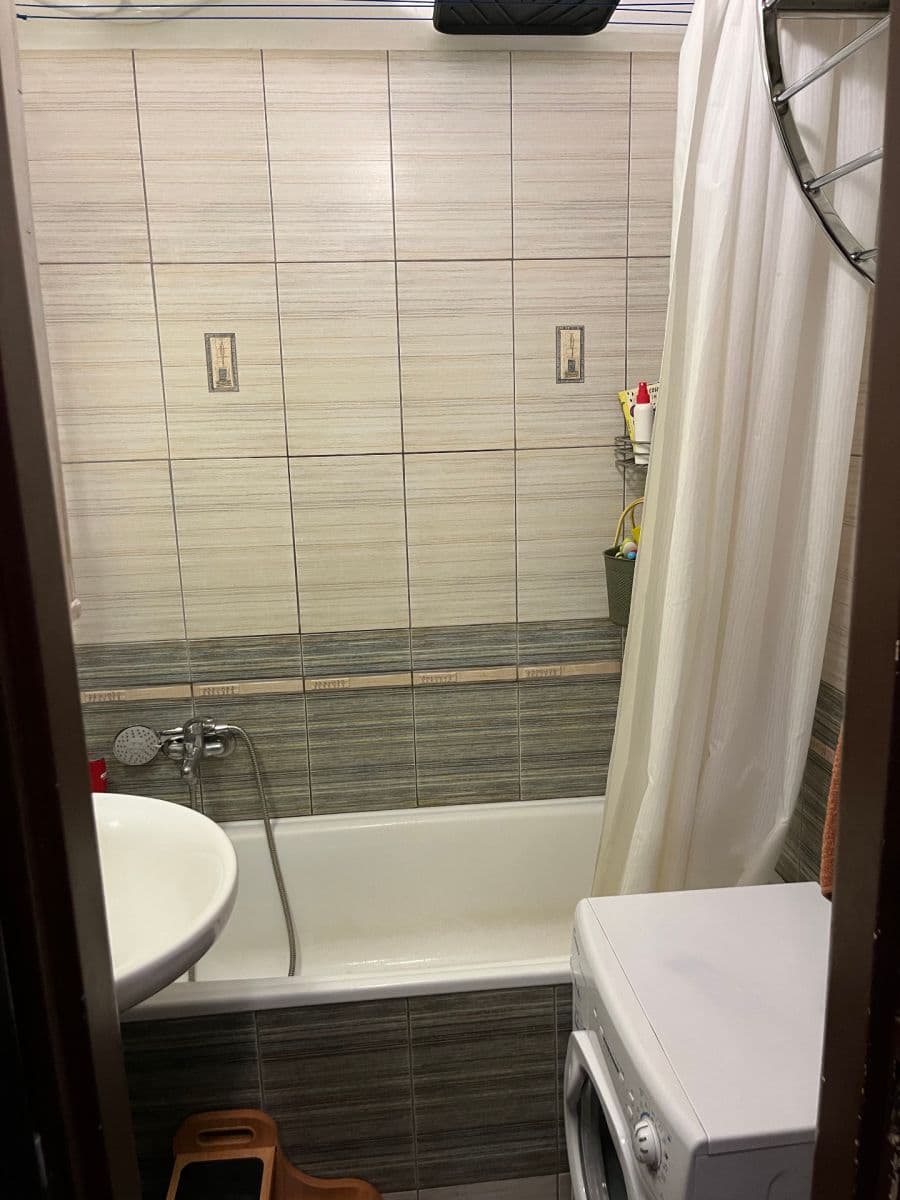 Prenájom bytu 1-izbový 36 m², Křídlovická, Brno, Jihomoravský kraj Prenájom bytu 1-izbový 36 m², Křídlovická, Brno, Jihomoravský kraj