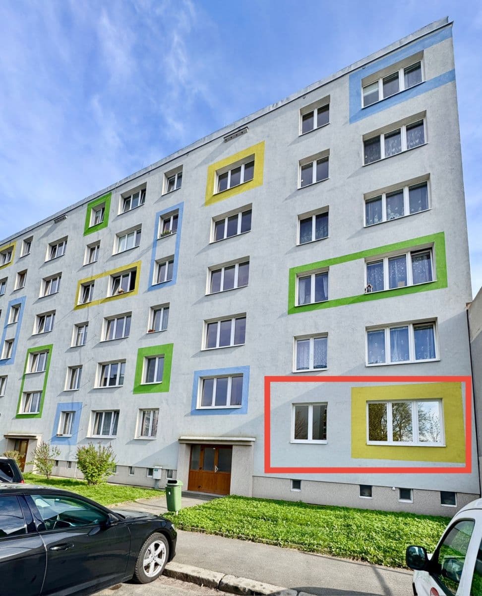 Predaj bytu 3-izbový 66 m², Pod Hůrkou, Klatovy, Plzeňský kraj Predaj bytu 3-izbový 66 m², Pod Hůrkou, Klatovy, Plzeňský kraj
