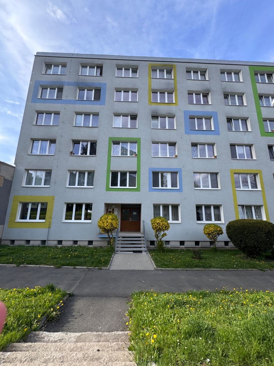 Predaj bytu 3-izbový 66 m², Pod Hůrkou, Klatovy, Plzeňský kraj Predaj bytu 3-izbový 66 m², Pod Hůrkou, Klatovy, Plzeňský kraj