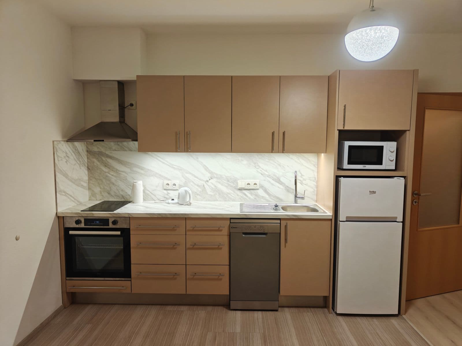 Prenájom bytu 1-izbový 32 m², Zahrádky, Uherské Hradiště, Zlínský kraj Prenájom bytu 1-izbový 32 m², Zahrádky, Uherské Hradiště, Zlínský kraj