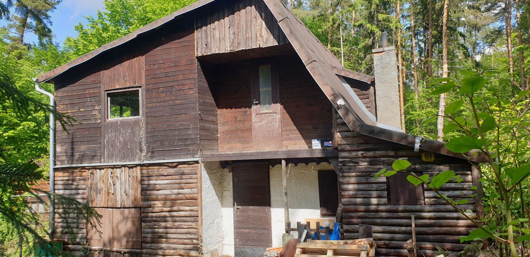Predaj rekreačného objektu 70 m², pozemek 446 m², Čisovice, Středočeský kraj Predaj rekreačného objektu 70 m², pozemek 446 m², Čisovice, Středočeský kraj