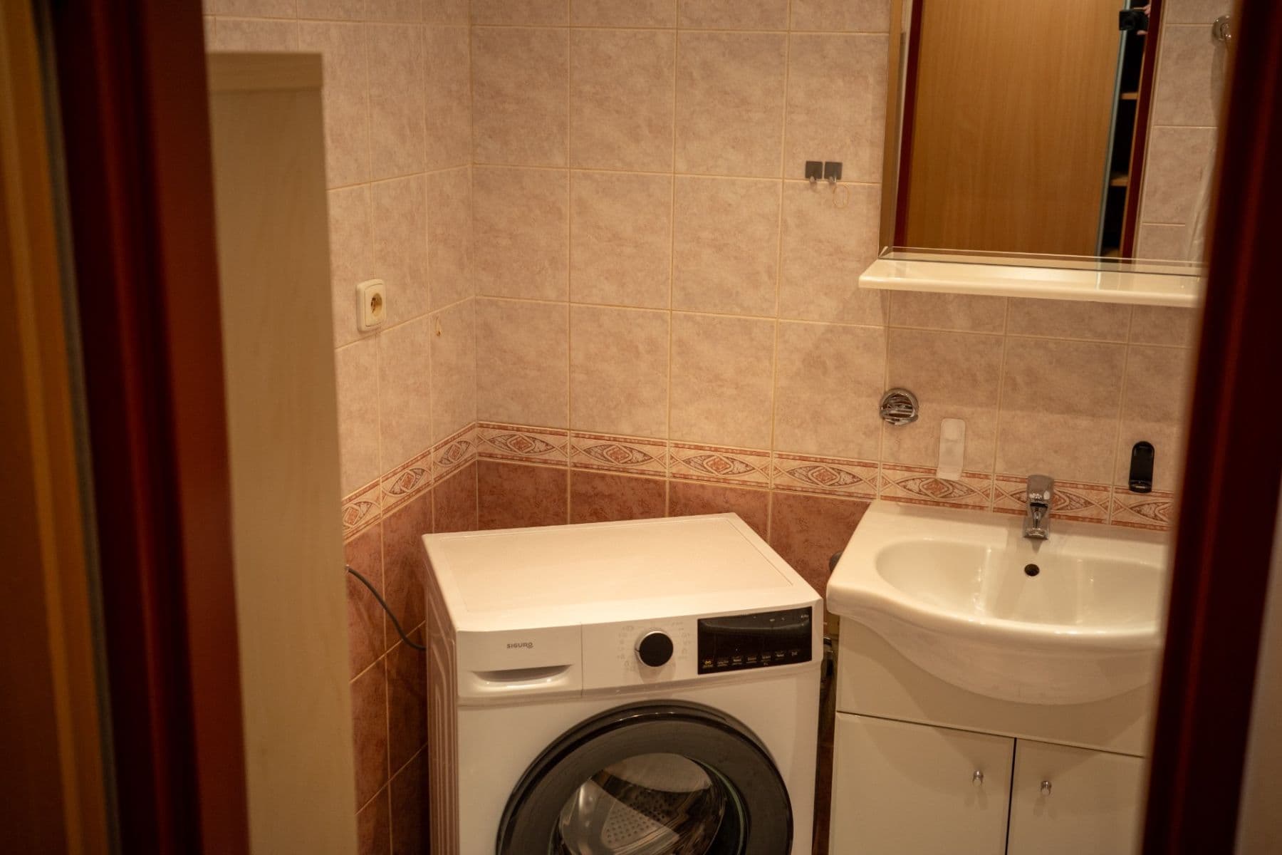 Prenájom bytu 2-izbový 68 m², U Pramene, Praha, Praha Prenájom bytu 2-izbový 68 m², U Pramene, Praha, Praha