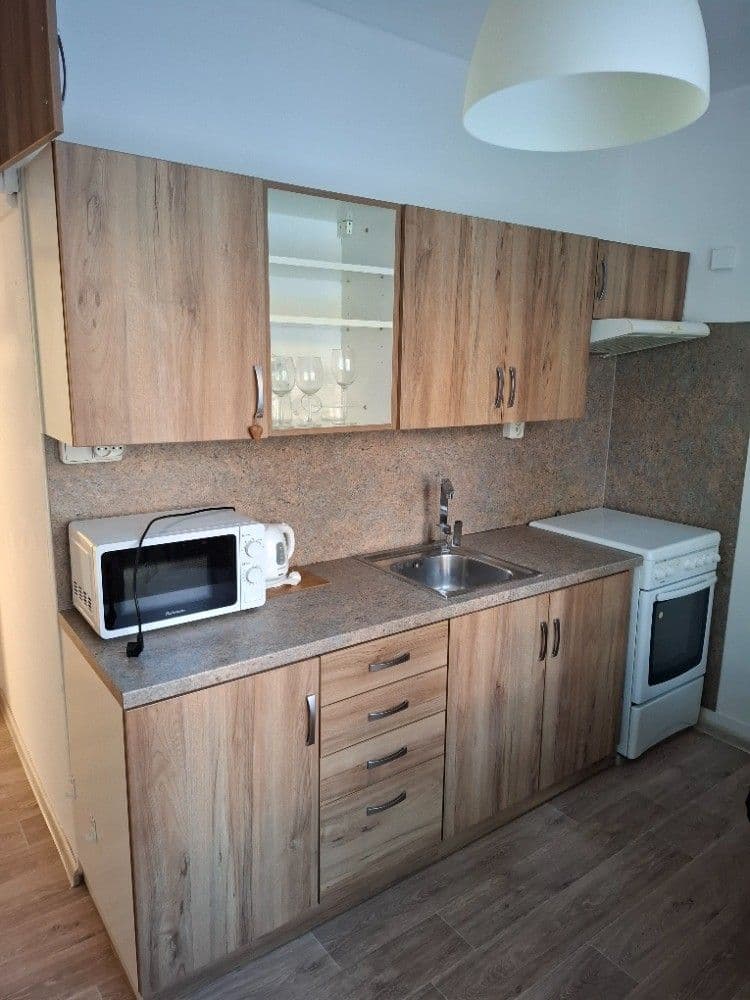 Prenájom bytu 2-izbový 51 m², Horova, Tišnov, Jihomoravský kraj Prenájom bytu 2-izbový 51 m², Horova, Tišnov, Jihomoravský kraj