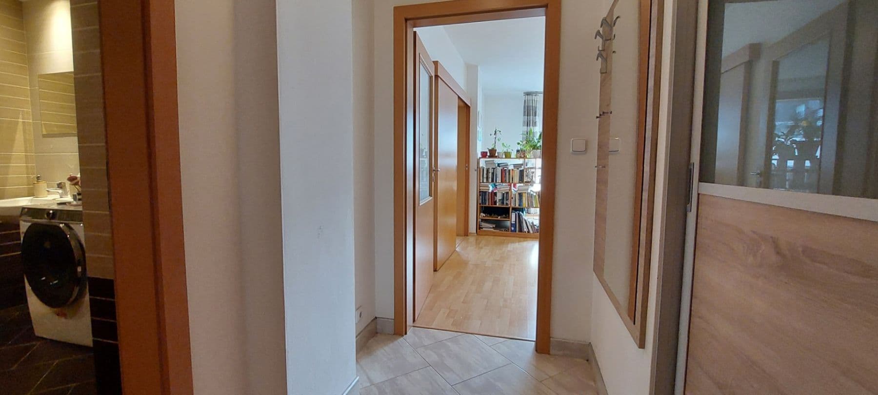Prenájom bytu 2-izbový 62 m², V Háji, Praha, Praha Prenájom bytu 2-izbový 62 m², V Háji, Praha, Praha