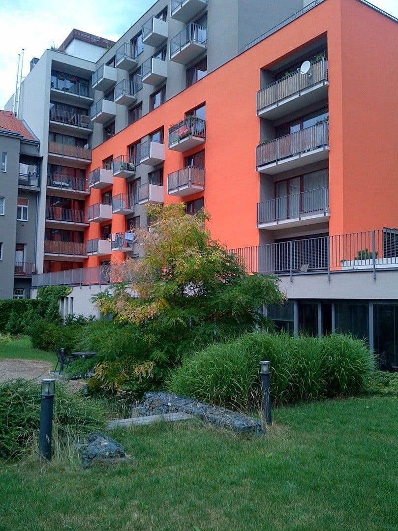 Prenájom bytu 2-izbový 62 m², V Háji, Praha, Praha Prenájom bytu 2-izbový 62 m², V Háji, Praha, Praha