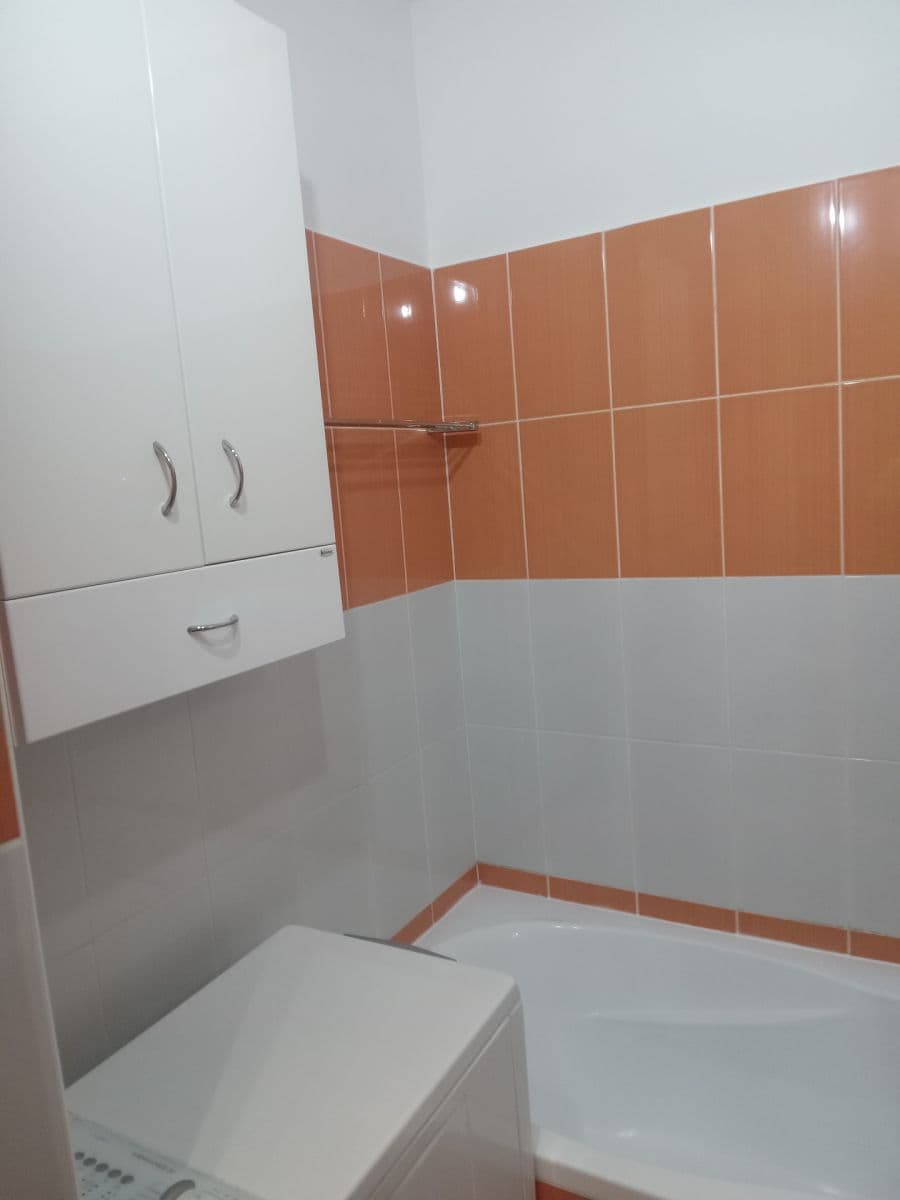 Prenájom bytu 2-izbový 50 m², Zelenečská, Praha, Praha Prenájom bytu 2-izbový 50 m², Zelenečská, Praha, Praha