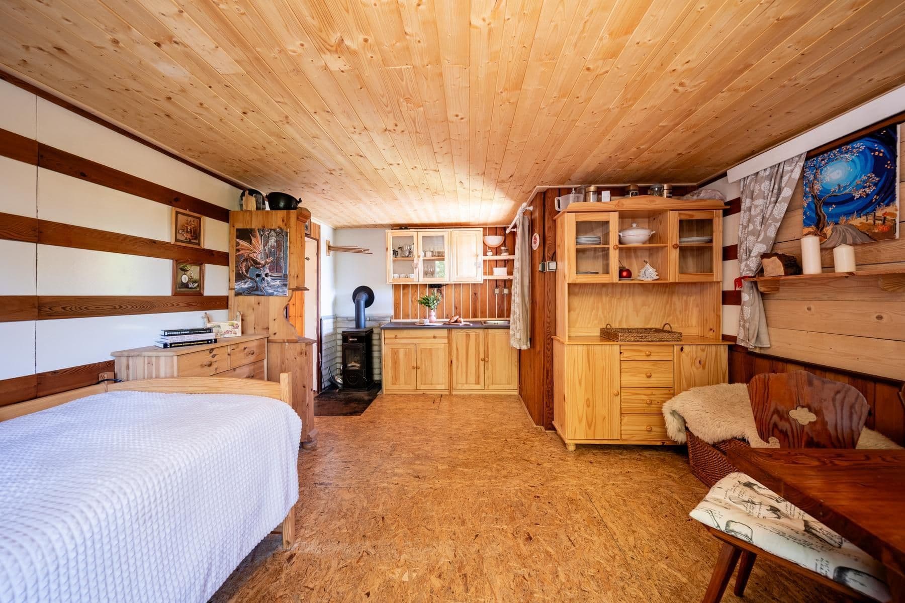 Predaj rekreačného objektu 50 m², pozemek 2.198 m², Strunkovice nad Blanicí, Jihočeský kraj Predaj rekreačného objektu 50 m², pozemek 2.198 m², Strunkovice nad Blanicí, Jihočeský kraj