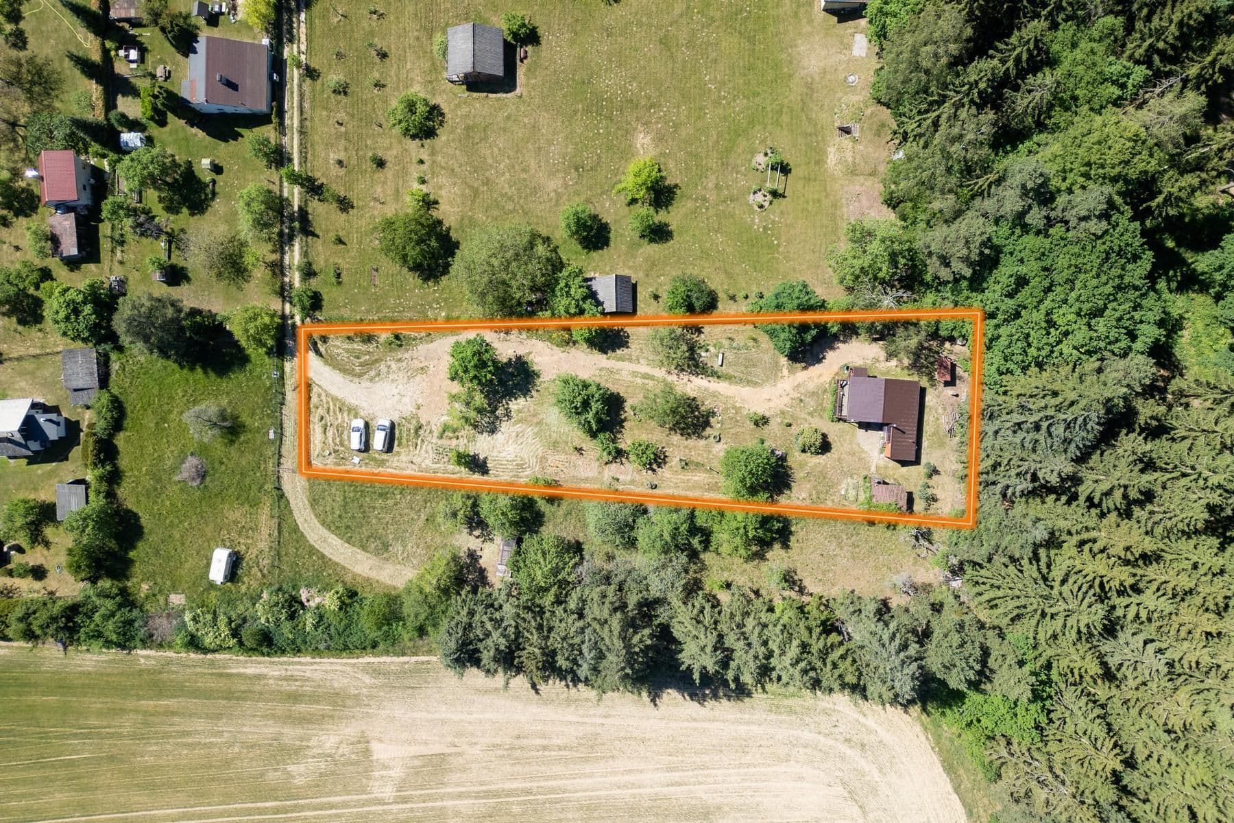Predaj rekreačného objektu 50 m², pozemek 2.198 m², Strunkovice nad Blanicí, Jihočeský kraj Predaj rekreačného objektu 50 m², pozemek 2.198 m², Strunkovice nad Blanicí, Jihočeský kraj