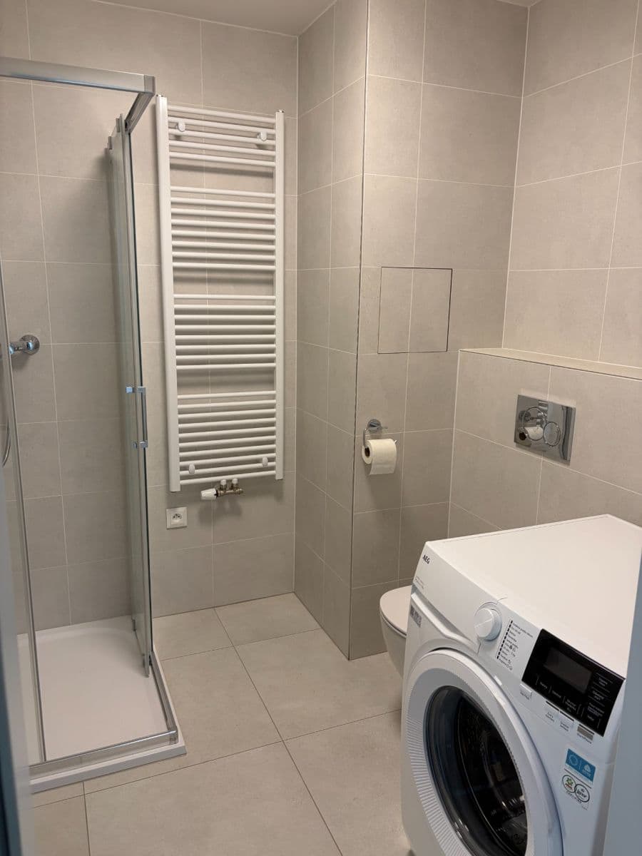Prenájom bytu 2-izbový 43 m², Jáchymovská, Praha, Praha Prenájom bytu 2-izbový 43 m², Jáchymovská, Praha, Praha