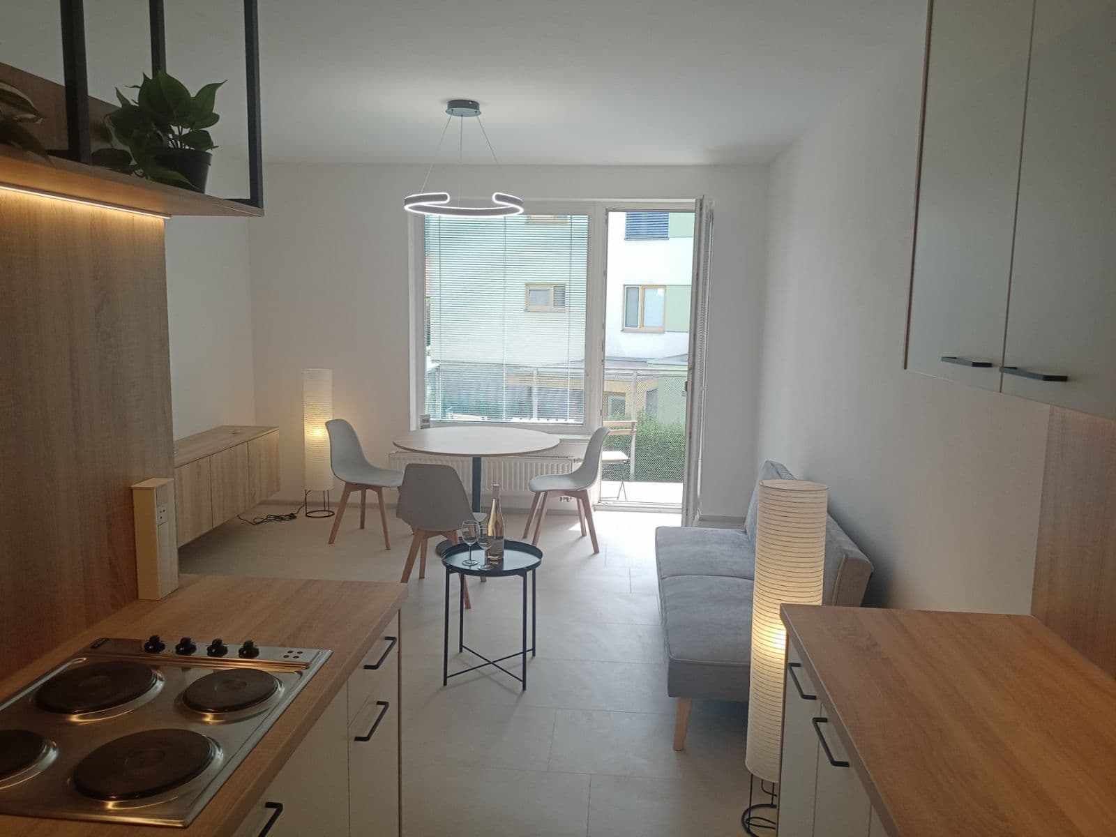 Prenájom bytu 1-izbový 35 m², Podveská, Brno, Jihomoravský kraj Prenájom bytu 1-izbový 35 m², Podveská, Brno, Jihomoravský kraj