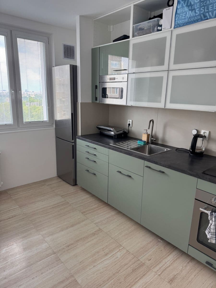 Prenájom bytu 3-izbový 62 m², Dreyerova, Praha, Praha Prenájom bytu 3-izbový 62 m², Dreyerova, Praha, Praha