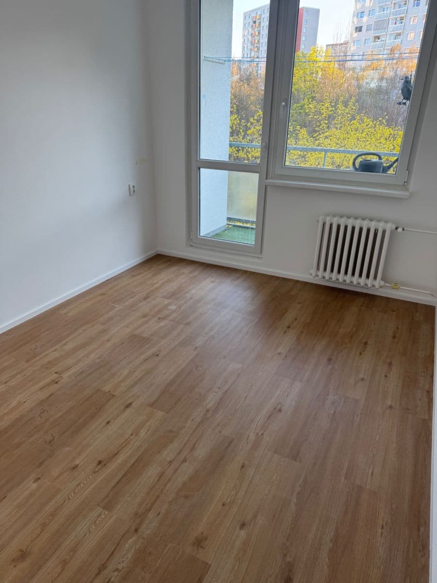 Prenájom bytu 3-izbový 62 m², Dreyerova, Praha, Praha Prenájom bytu 3-izbový 62 m², Dreyerova, Praha, Praha