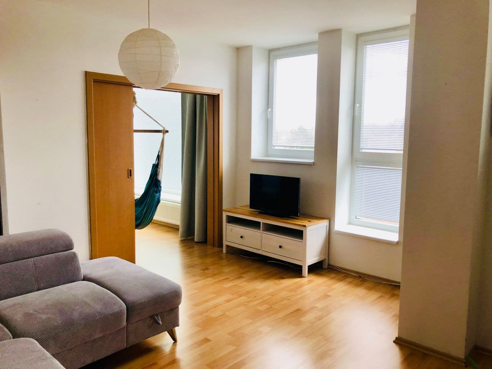 Prenájom bytu 3-izbový 80 m², Přemyslovská, Roztoky, Středočeský kraj Prenájom bytu 3-izbový 80 m², Přemyslovská, Roztoky, Středočeský kraj