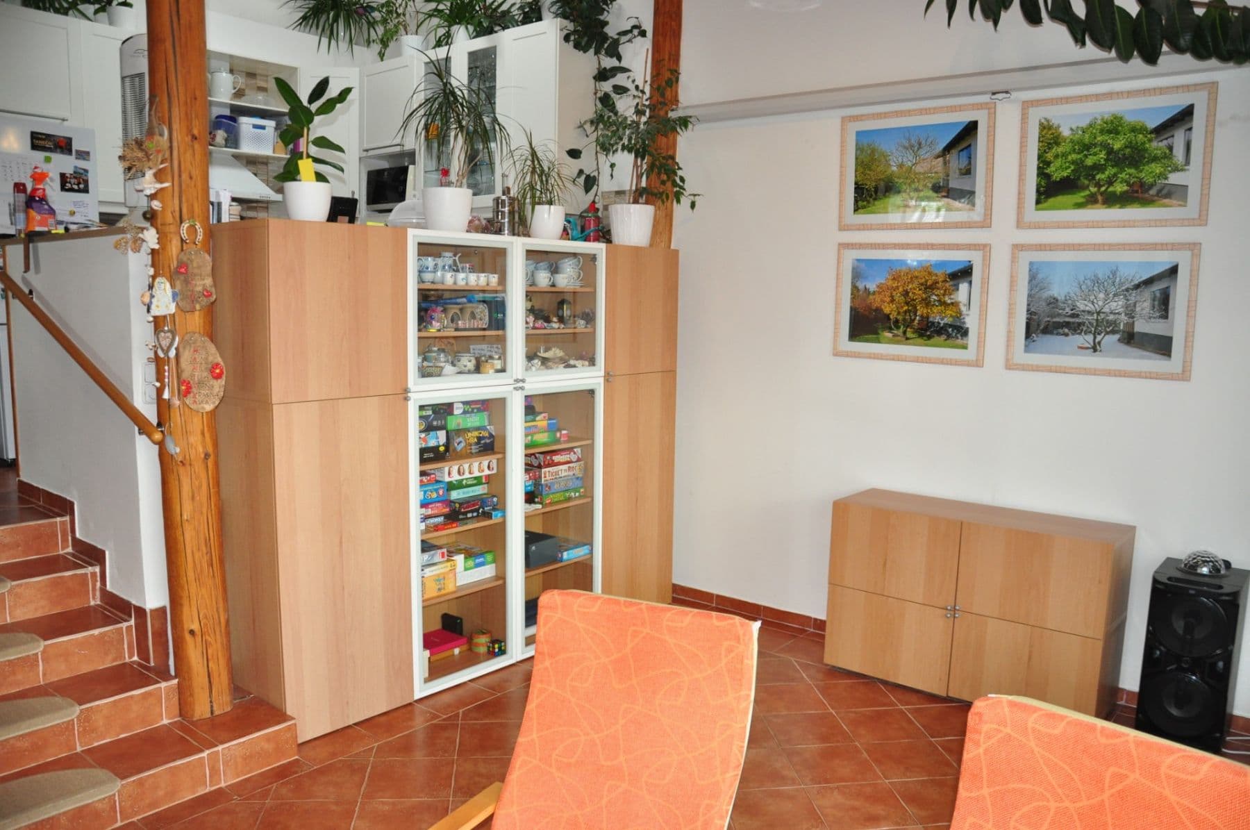Predaj domu 181 m², pozemok 396 m², V Zahrádkách, Hradištko, Středočeský kraj Predaj domu 181 m², pozemok 396 m², V Zahrádkách, Hradištko, Středočeský kraj