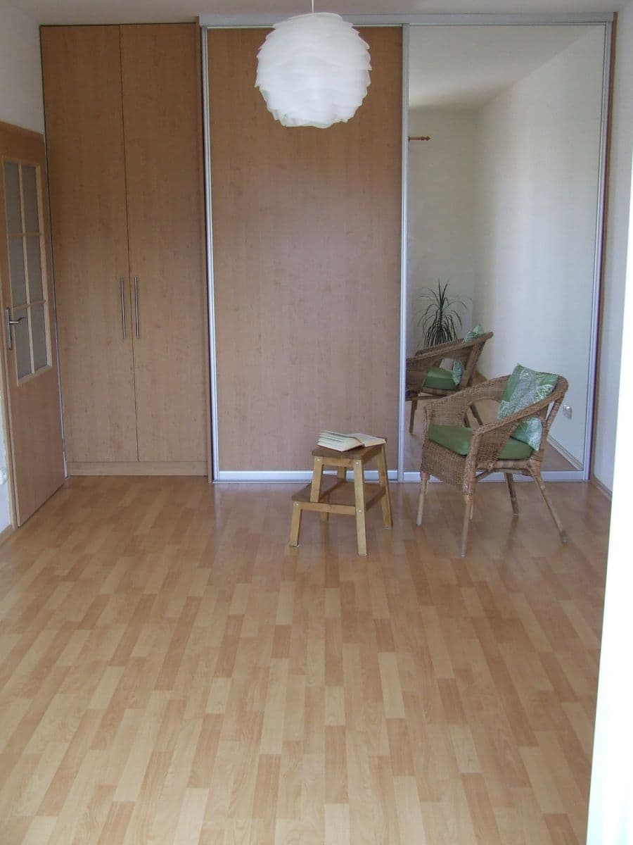 Prenájom bytu 2-izbový 74 m², Dalmatská, Úvaly, Středočeský kraj Prenájom bytu 2-izbový 74 m², Dalmatská, Úvaly, Středočeský kraj