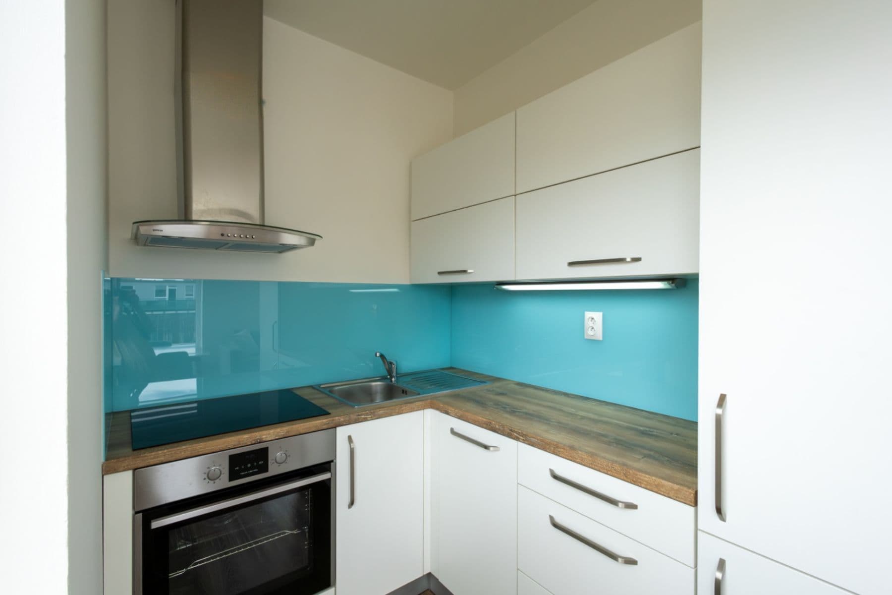 Prenájom bytu 2-izbový 45 m², Pod Harfou, Praha, Praha Prenájom bytu 2-izbový 45 m², Pod Harfou, Praha, Praha