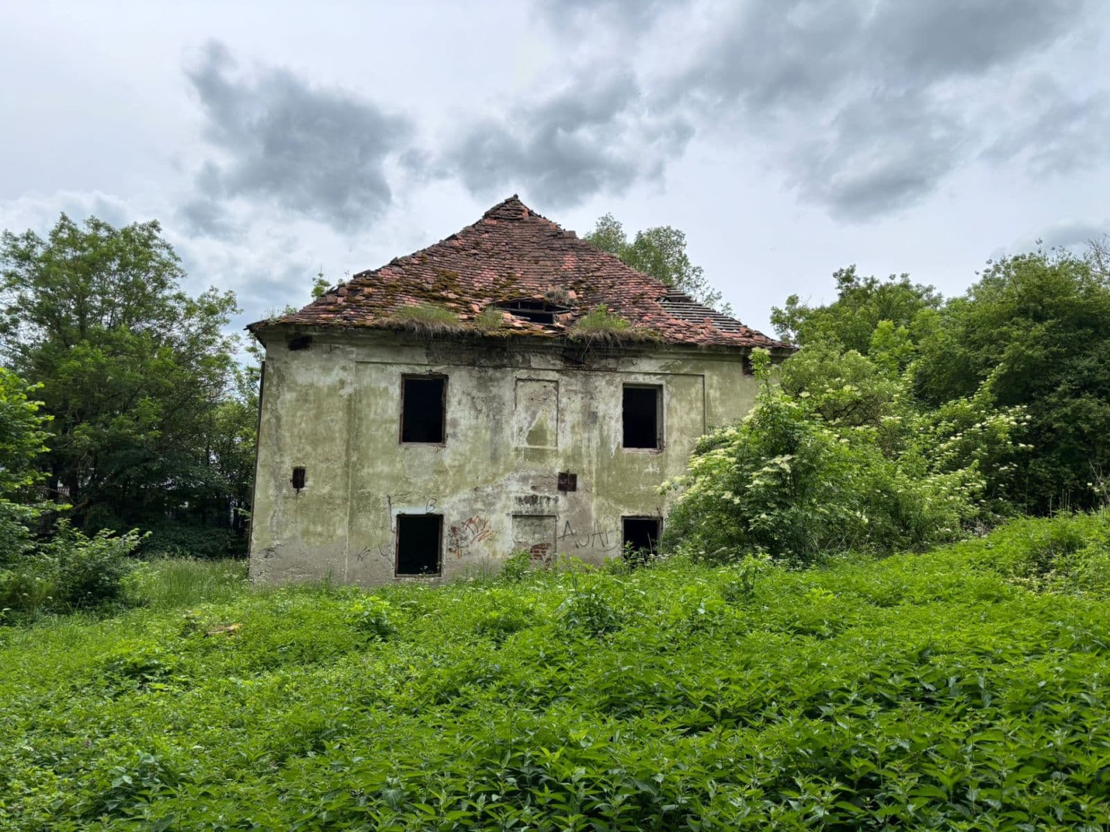 Predaj pozemku 832 m², Střelské Hoštice, Jihočeský kraj Predaj pozemku 832 m², Střelské Hoštice, Jihočeský kraj