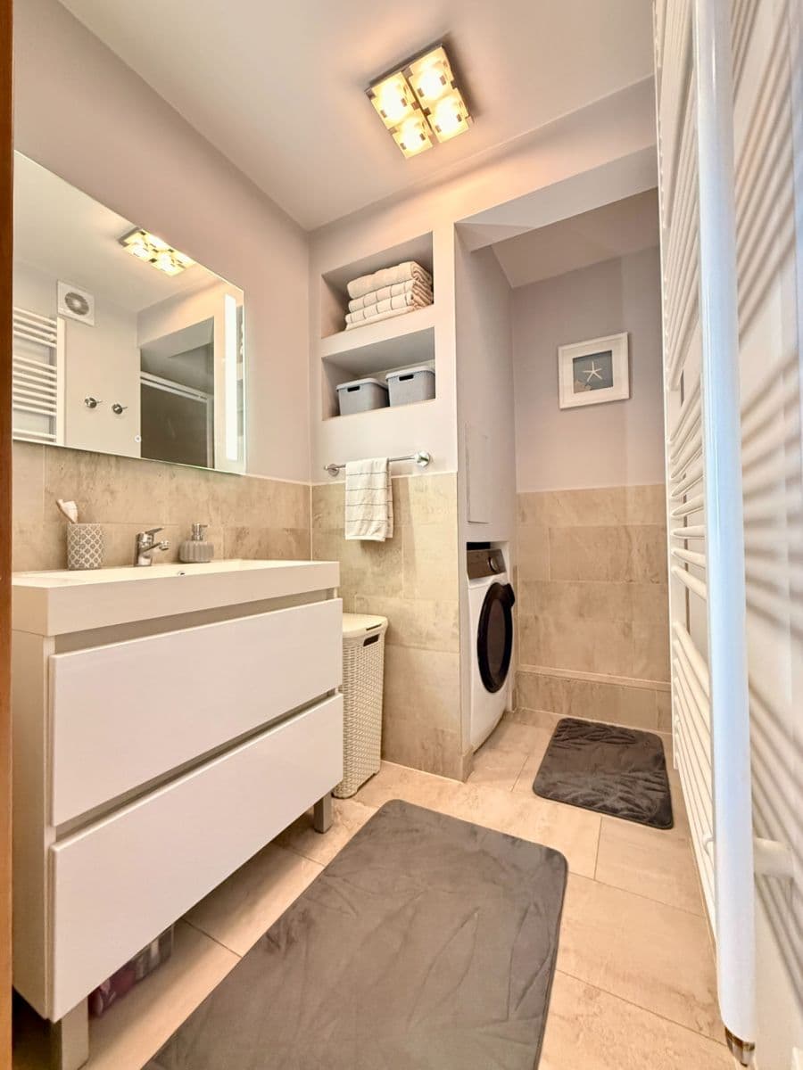 Predaj bytu 4-izbový 92 m², Bolzanova, Chýně, Středočeský kraj Predaj bytu 4-izbový 92 m², Bolzanova, Chýně, Středočeský kraj
