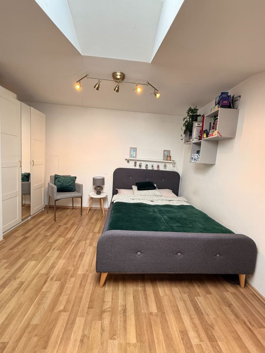 Predaj bytu 4-izbový 92 m², Bolzanova, Chýně, Středočeský kraj Predaj bytu 4-izbový 92 m², Bolzanova, Chýně, Středočeský kraj