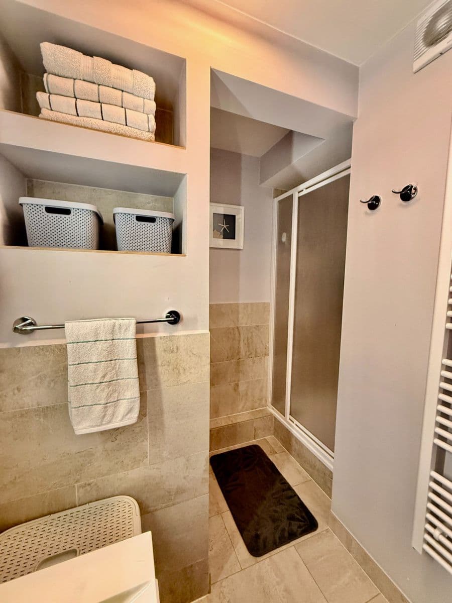 Predaj bytu 4-izbový 92 m², Bolzanova, Chýně, Středočeský kraj Predaj bytu 4-izbový 92 m², Bolzanova, Chýně, Středočeský kraj