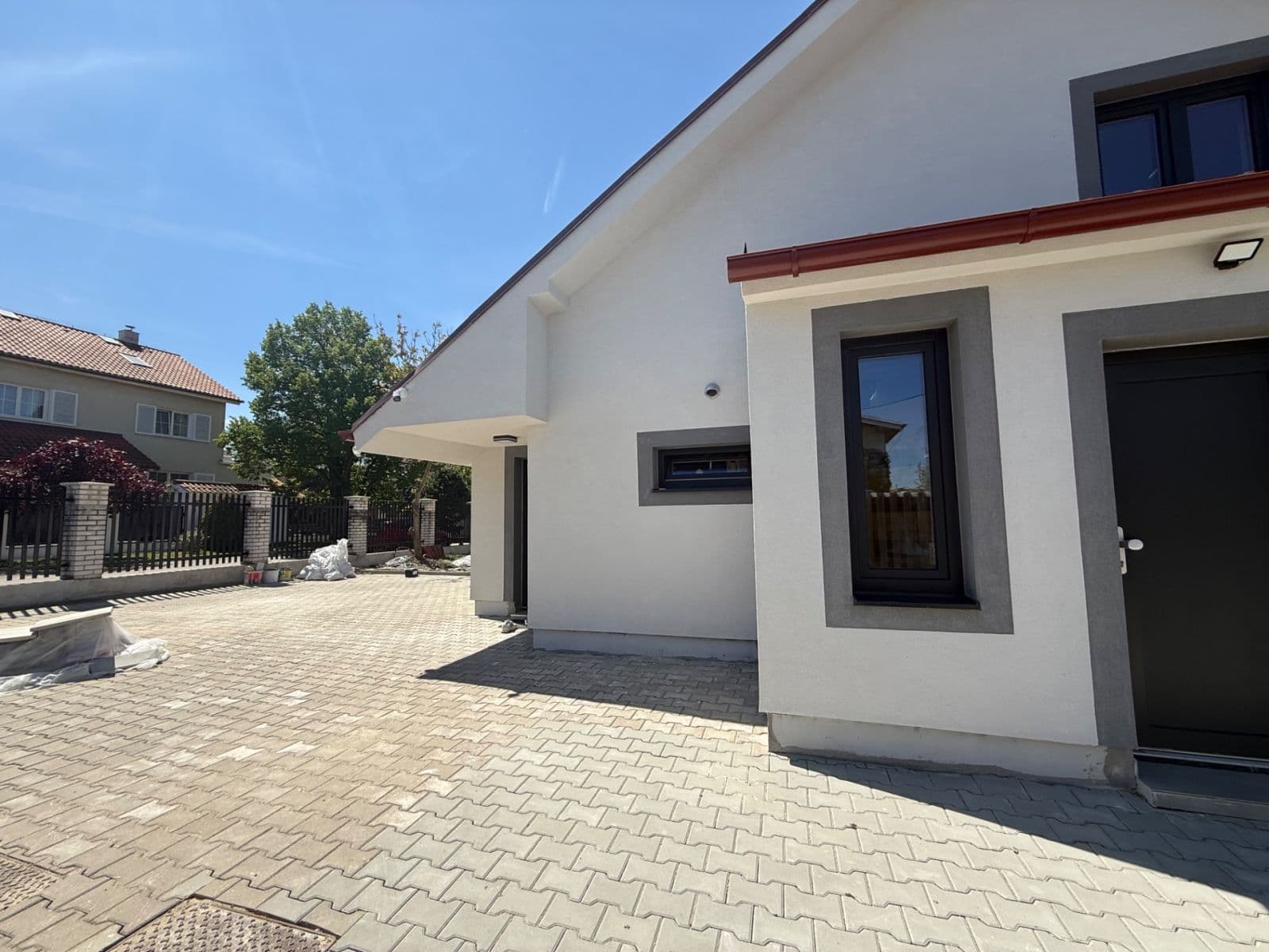 Prenájom bytu 2-izbový 45 m², Zadní, Praha, Praha Prenájom bytu 2-izbový 45 m², Zadní, Praha, Praha