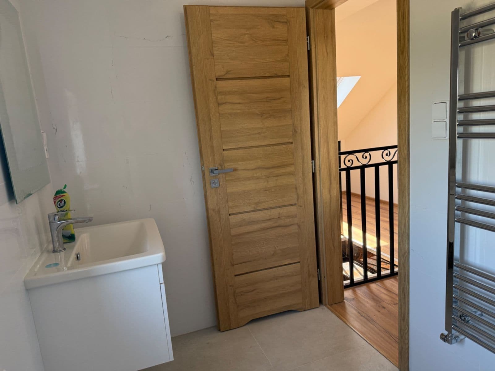 Prenájom bytu 2-izbový 45 m², Zadní, Praha, Praha Prenájom bytu 2-izbový 45 m², Zadní, Praha, Praha