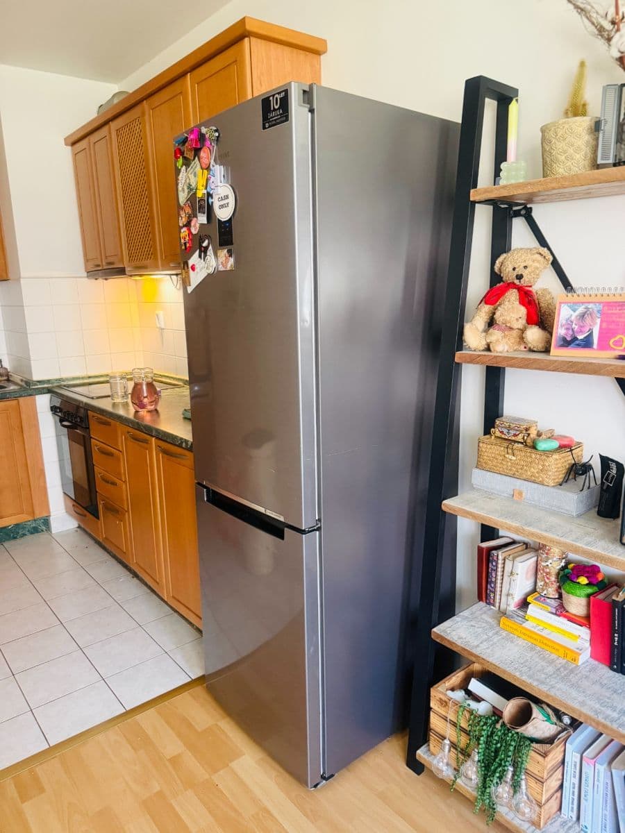 Prenájom bytu 1-izbový 39 m², Randova, Praha, Praha Prenájom bytu 1-izbový 39 m², Randova, Praha, Praha