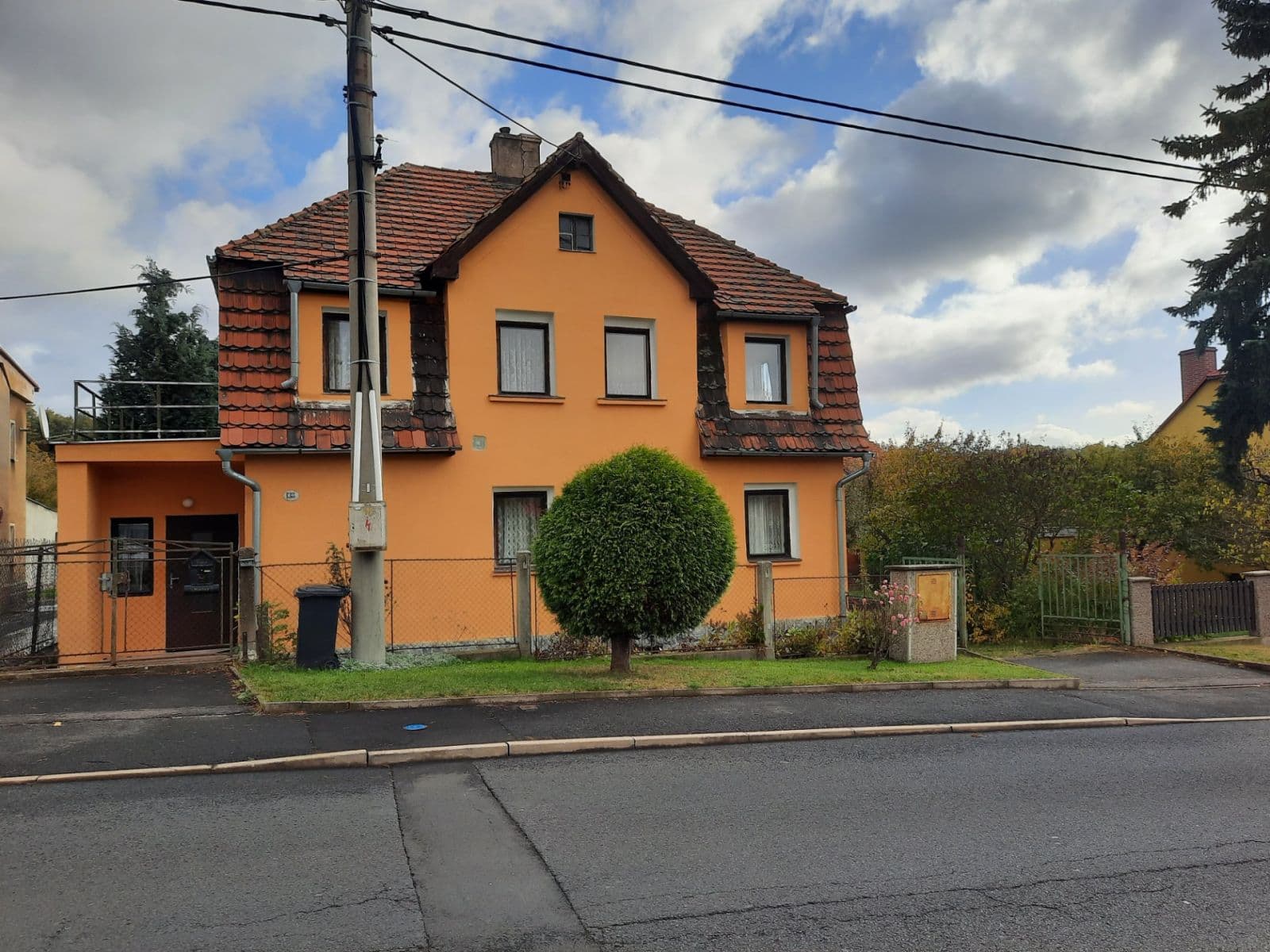 Predaj domu 173 m², pozemek 1.000 m², Telnice, Ústecký kraj Predaj domu 173 m², pozemek 1.000 m², Telnice, Ústecký kraj
