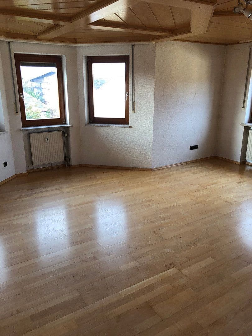 Predaj domu 255 m², pozemek 974 m², Roding, Bavorsko Predaj domu 255 m², pozemek 974 m², Roding, Bavorsko