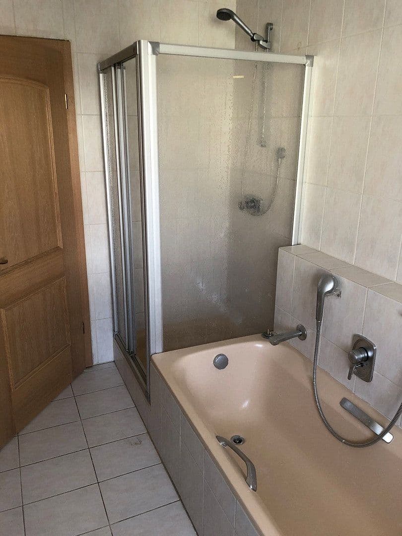 Predaj domu 255 m², pozemek 974 m², Roding, Bavorsko Predaj domu 255 m², pozemek 974 m², Roding, Bavorsko