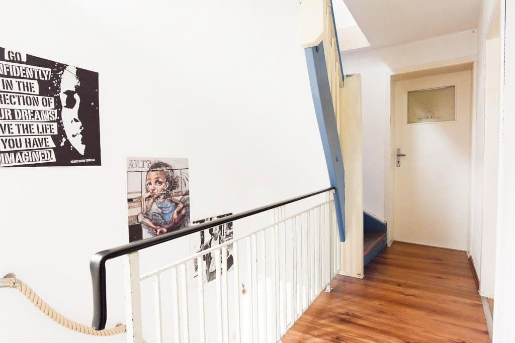 Predaj domu 175 m², pozemek 289 m², Friedensstrasse 6, Weinstadt, Bádensko-Wurttembersko Predaj domu 175 m², pozemek 289 m², Friedensstrasse 6, Weinstadt, Bádensko-Wurttembersko