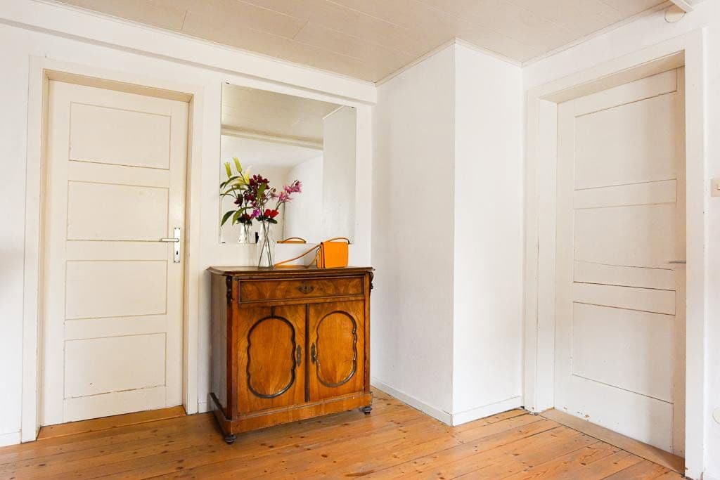 Predaj domu 175 m², pozemek 289 m², Friedensstrasse 6, Weinstadt, Bádensko-Wurttembersko Predaj domu 175 m², pozemek 289 m², Friedensstrasse 6, Weinstadt, Bádensko-Wurttembersko