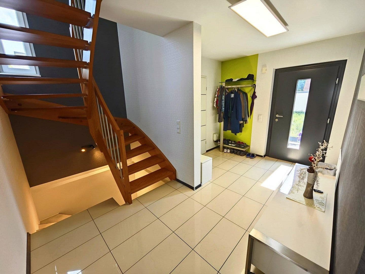 Predaj domu 120 m², pozemek 366 m², Rüsselsheim am Main, Hesensko Predaj domu 120 m², pozemek 366 m², Rüsselsheim am Main, Hesensko