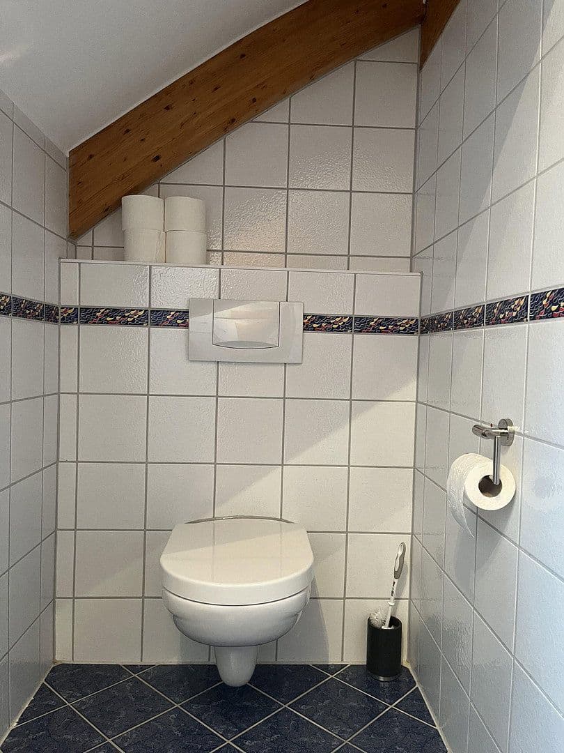 Predaj domu 172 m², pozemek 300 m², Dietenheimerstr. 82, Illertissen, Bavorsko Predaj domu 172 m², pozemek 300 m², Dietenheimerstr. 82, Illertissen, Bavorsko