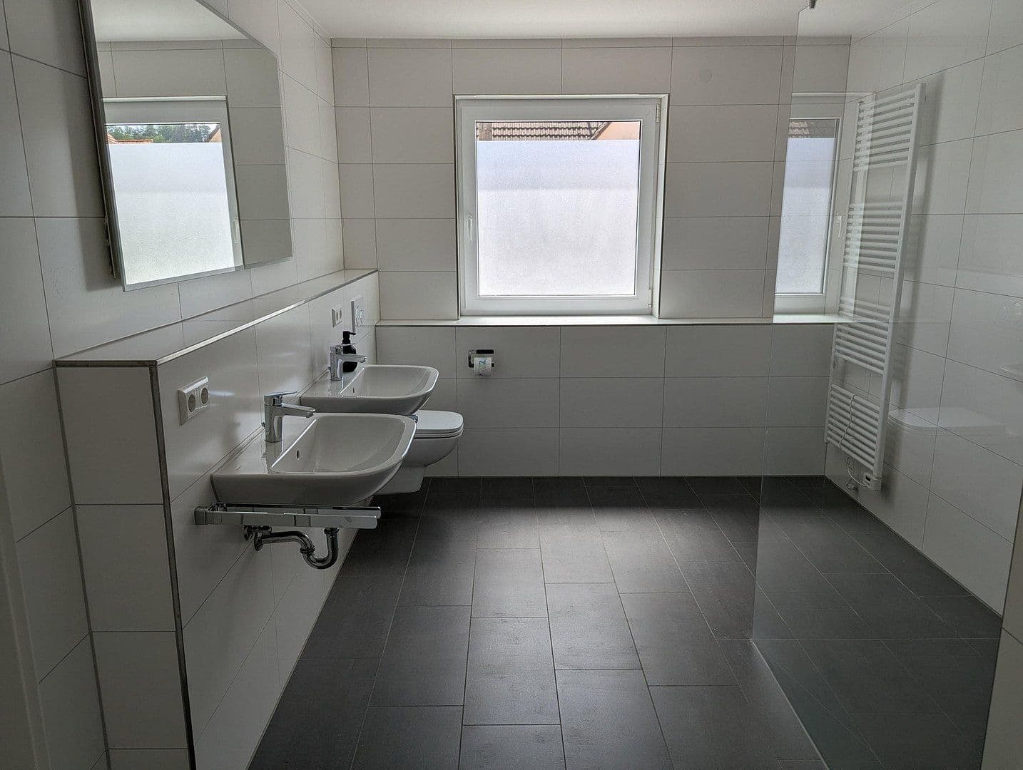 Prenájom bytu 4-izbový 108 m², Heimsheim, Bádensko-Wurttembersko Prenájom bytu 4-izbový 108 m², Heimsheim, Bádensko-Wurttembersko