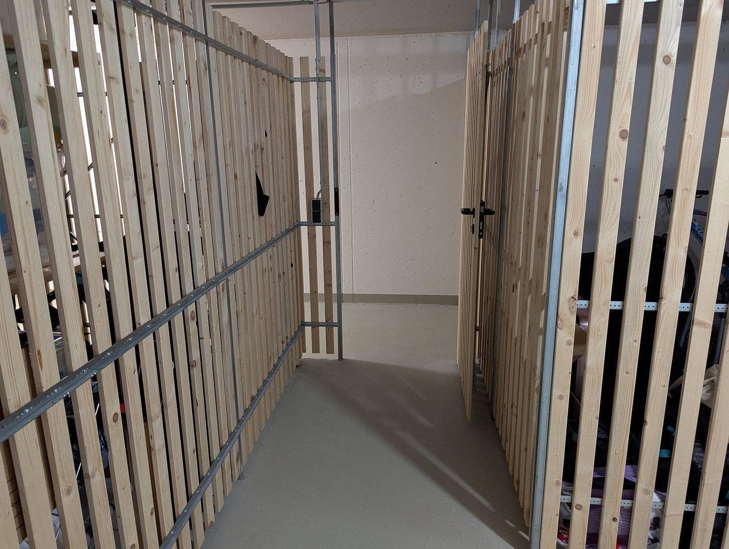 Prenájom bytu 4-izbový 108 m², Heimsheim, Bádensko-Wurttembersko Prenájom bytu 4-izbový 108 m², Heimsheim, Bádensko-Wurttembersko