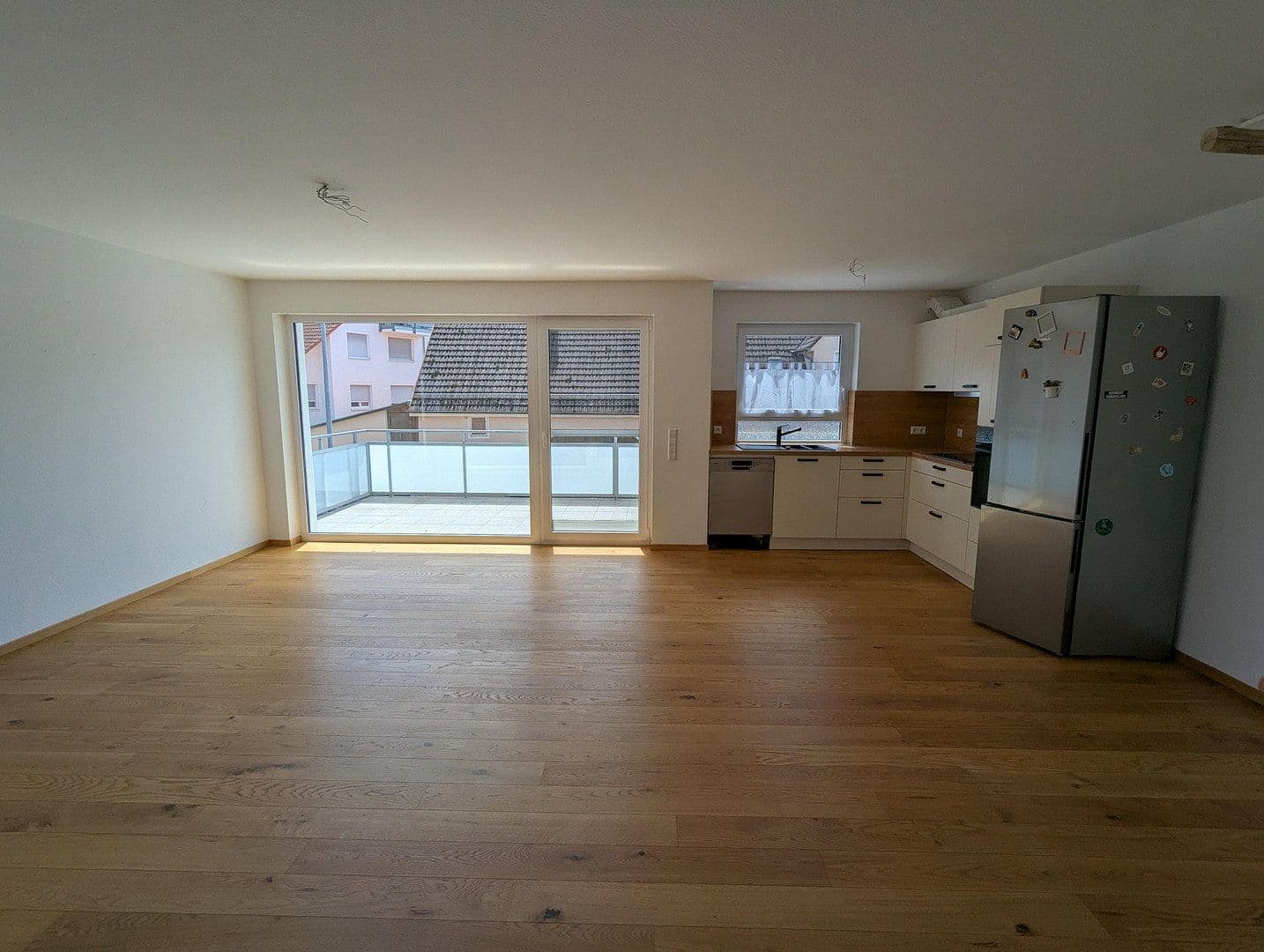 Prenájom bytu 4-izbový 108 m², Heimsheim, Bádensko-Wurttembersko Prenájom bytu 4-izbový 108 m², Heimsheim, Bádensko-Wurttembersko