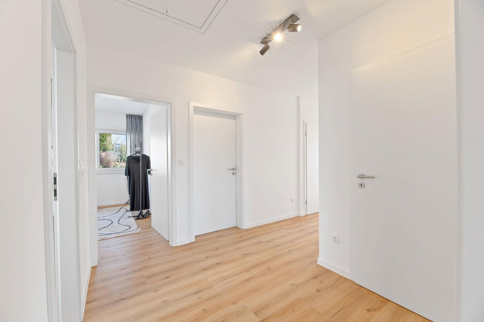 Predaj domu 197 m², pozemek 398 m², Freiberg am Neckar, Bádensko-Wurttembersko Predaj domu 197 m², pozemek 398 m², Freiberg am Neckar, Bádensko-Wurttembersko
