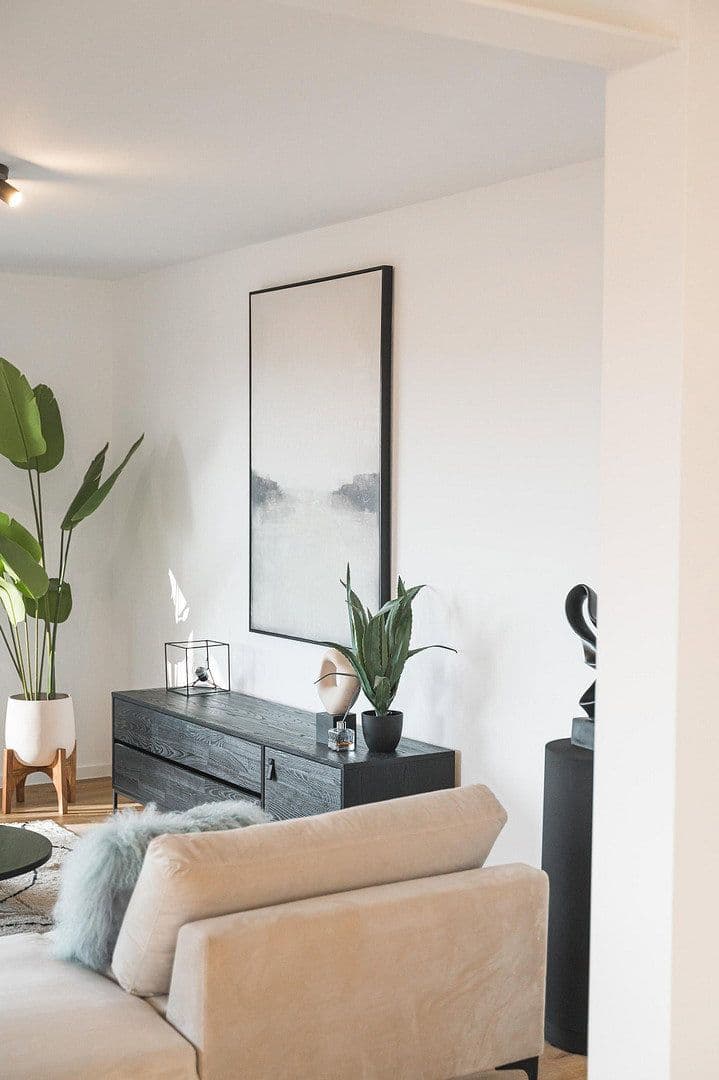 Predaj domu 197 m², pozemek 398 m², Freiberg am Neckar, Bádensko-Wurttembersko Predaj domu 197 m², pozemek 398 m², Freiberg am Neckar, Bádensko-Wurttembersko