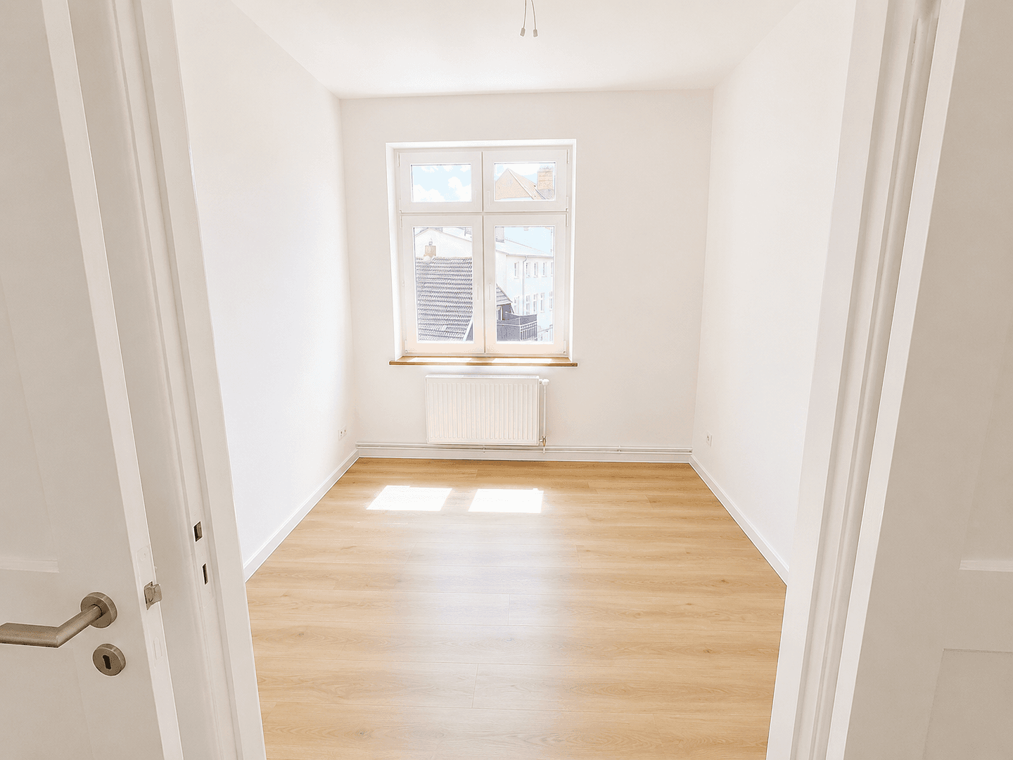 Prenájom bytu 4-izbový 82 m², Stralsund, Meklenbursko-Predpomoransko Prenájom bytu 4-izbový 82 m², Stralsund, Meklenbursko-Predpomoransko