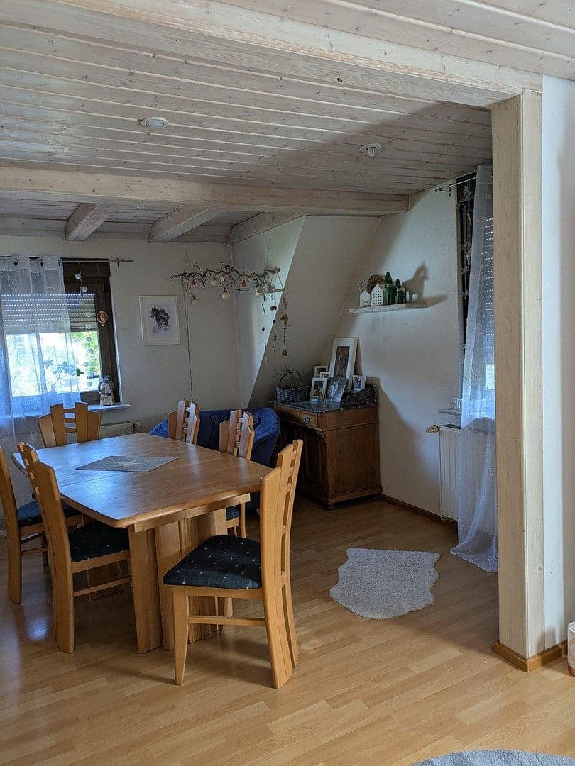 Predaj bytu 3-izbový 102 m², Metzingen, Bádensko-Wurttembersko Predaj bytu 3-izbový 102 m², Metzingen, Bádensko-Wurttembersko