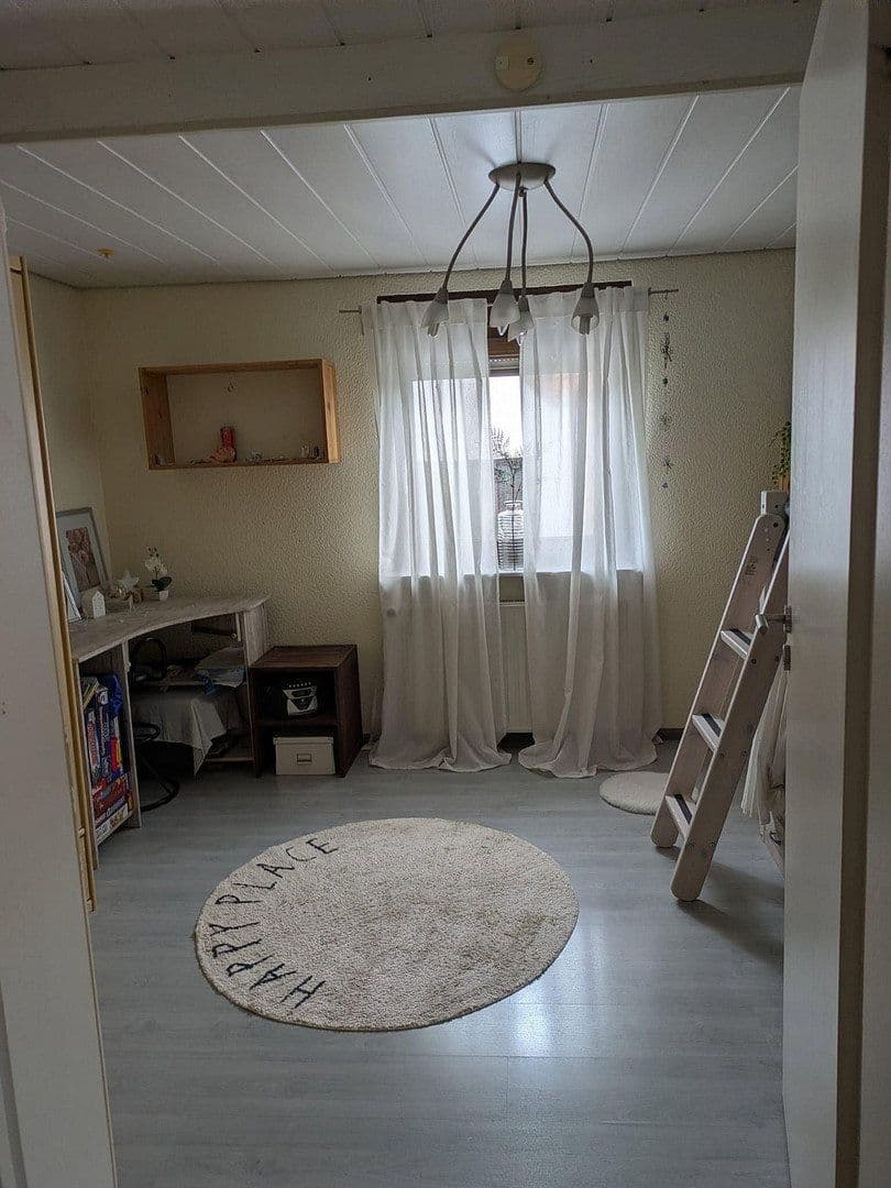 Predaj bytu 3-izbový 102 m², Metzingen, Bádensko-Wurttembersko Predaj bytu 3-izbový 102 m², Metzingen, Bádensko-Wurttembersko