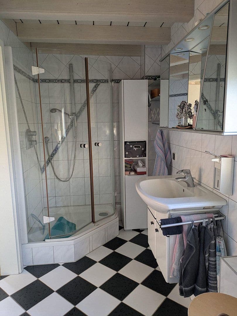 Predaj bytu 3-izbový 102 m², Metzingen, Bádensko-Wurttembersko Predaj bytu 3-izbový 102 m², Metzingen, Bádensko-Wurttembersko
