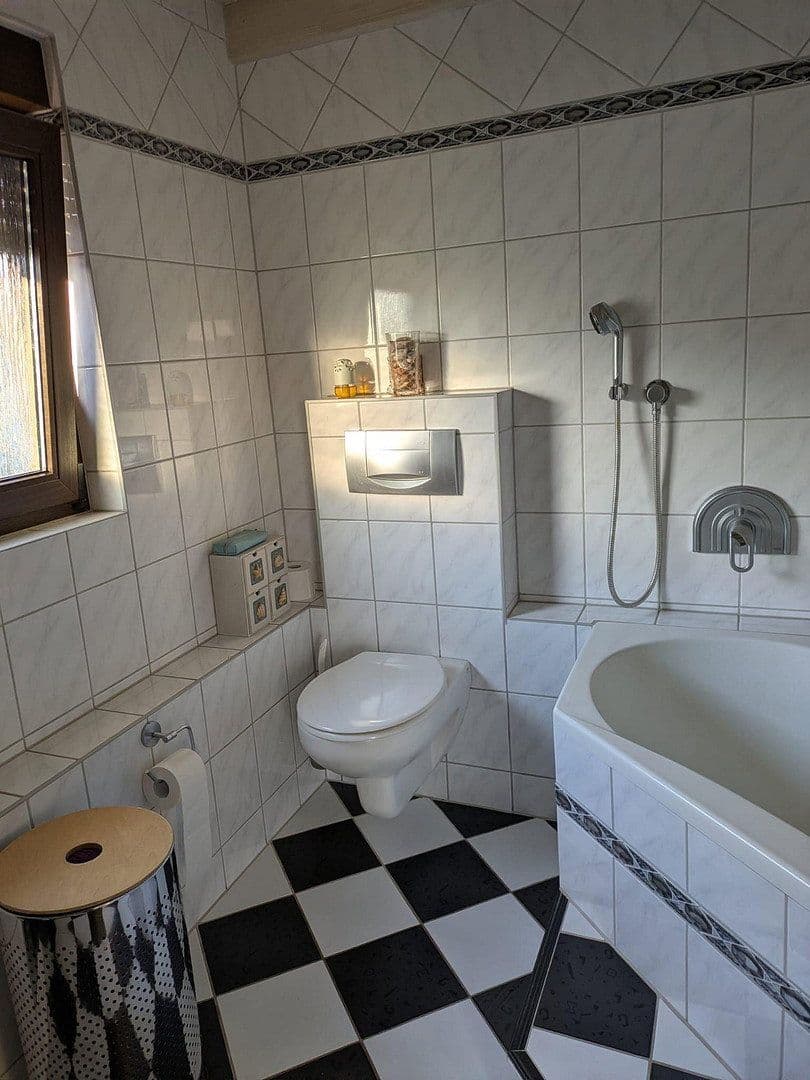 Predaj bytu 3-izbový 102 m², Metzingen, Bádensko-Wurttembersko Predaj bytu 3-izbový 102 m², Metzingen, Bádensko-Wurttembersko