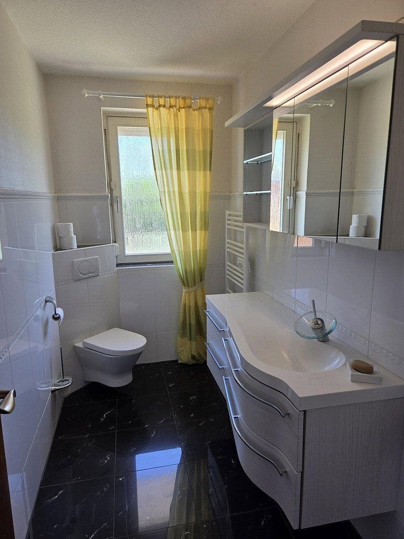 Predaj domu 134 m², pozemek 539 m², Achim, Dolné Sasko Predaj domu 134 m², pozemek 539 m², Achim, Dolné Sasko