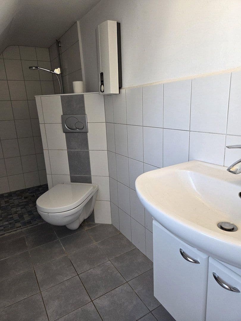 Predaj domu 134 m², pozemek 539 m², Achim, Dolné Sasko Predaj domu 134 m², pozemek 539 m², Achim, Dolné Sasko