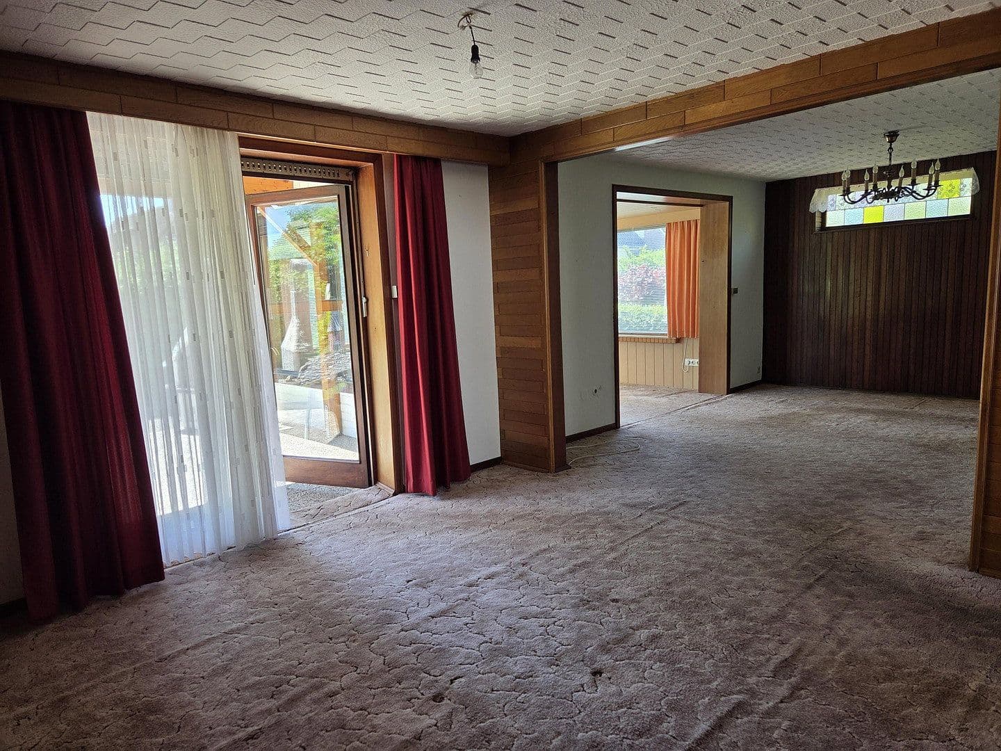 Predaj domu 134 m², pozemek 539 m², Achim, Dolné Sasko Predaj domu 134 m², pozemek 539 m², Achim, Dolné Sasko