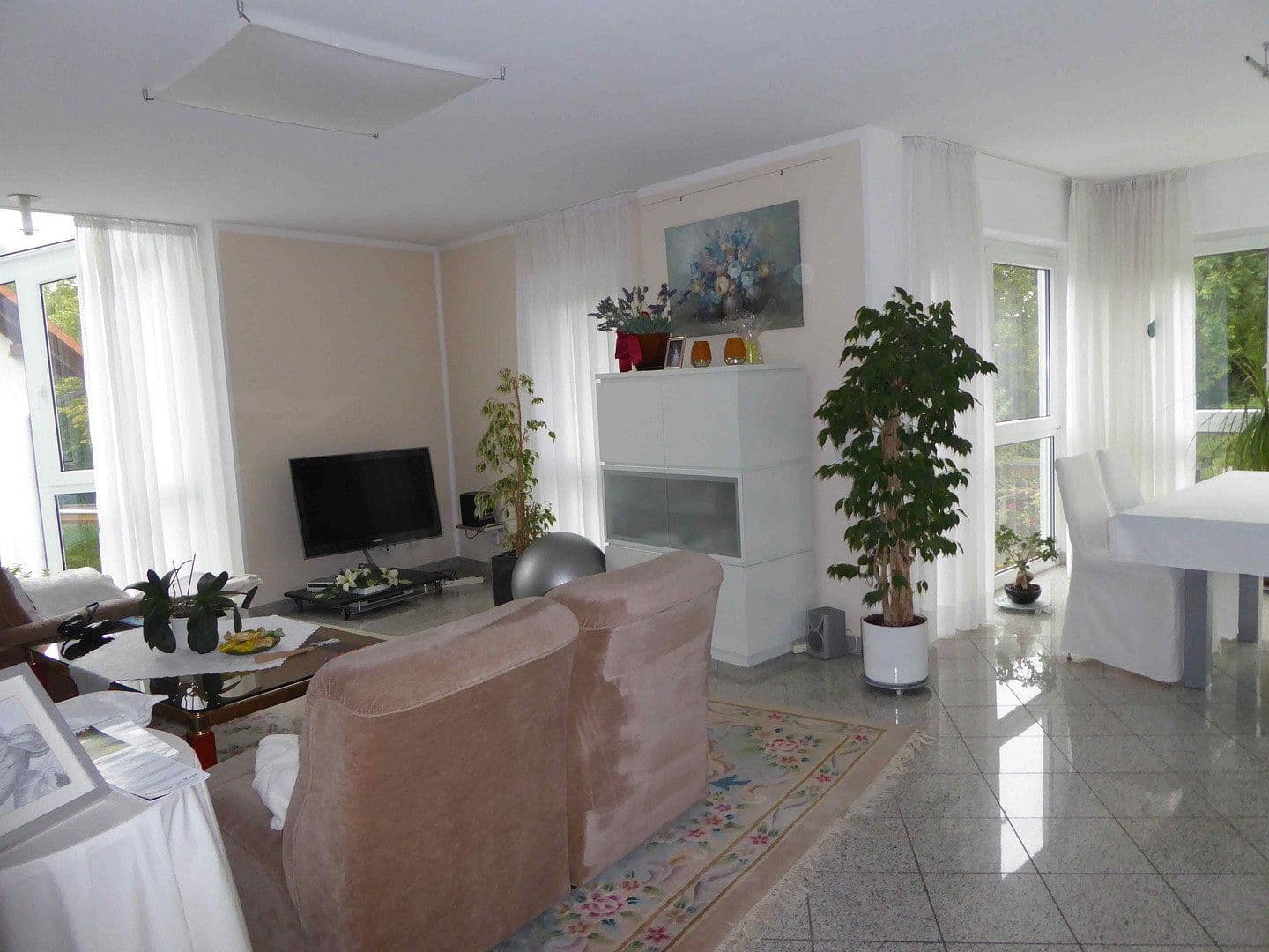 Predaj bytu 3-izbový 90 m², Groß-Umstadt, Hesensko Predaj bytu 3-izbový 90 m², Groß-Umstadt, Hesensko