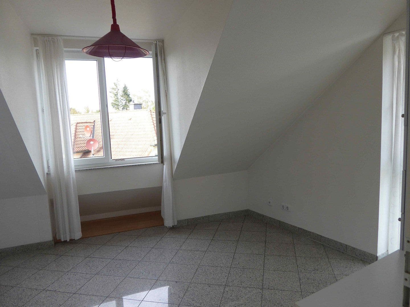 Predaj bytu 3-izbový 90 m², Groß-Umstadt, Hesensko Predaj bytu 3-izbový 90 m², Groß-Umstadt, Hesensko