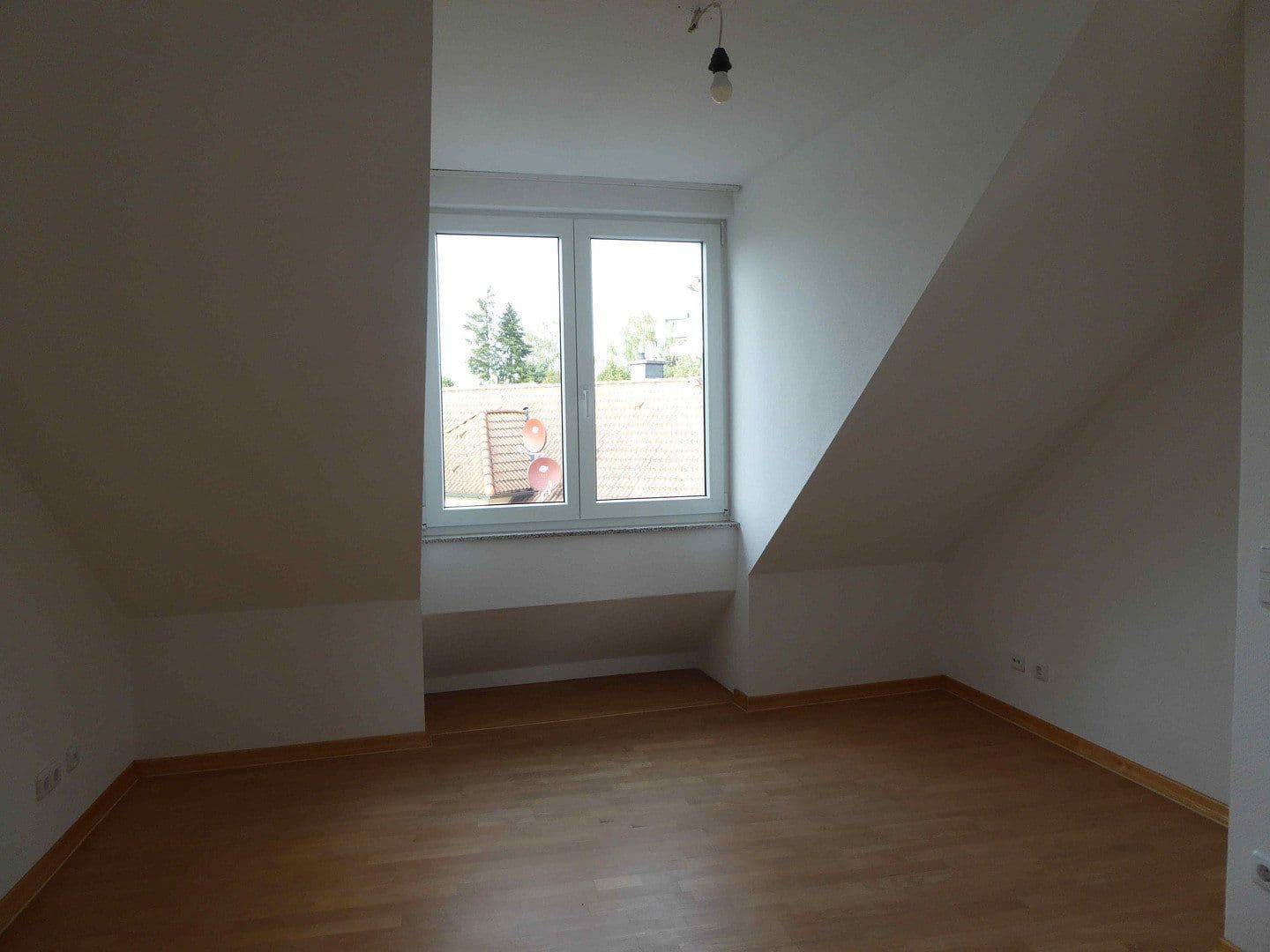 Predaj bytu 3-izbový 90 m², Groß-Umstadt, Hesensko Predaj bytu 3-izbový 90 m², Groß-Umstadt, Hesensko